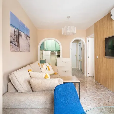 в 4 мин от пляжа Apartment *