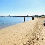 в 4 мин от пляжа דירה